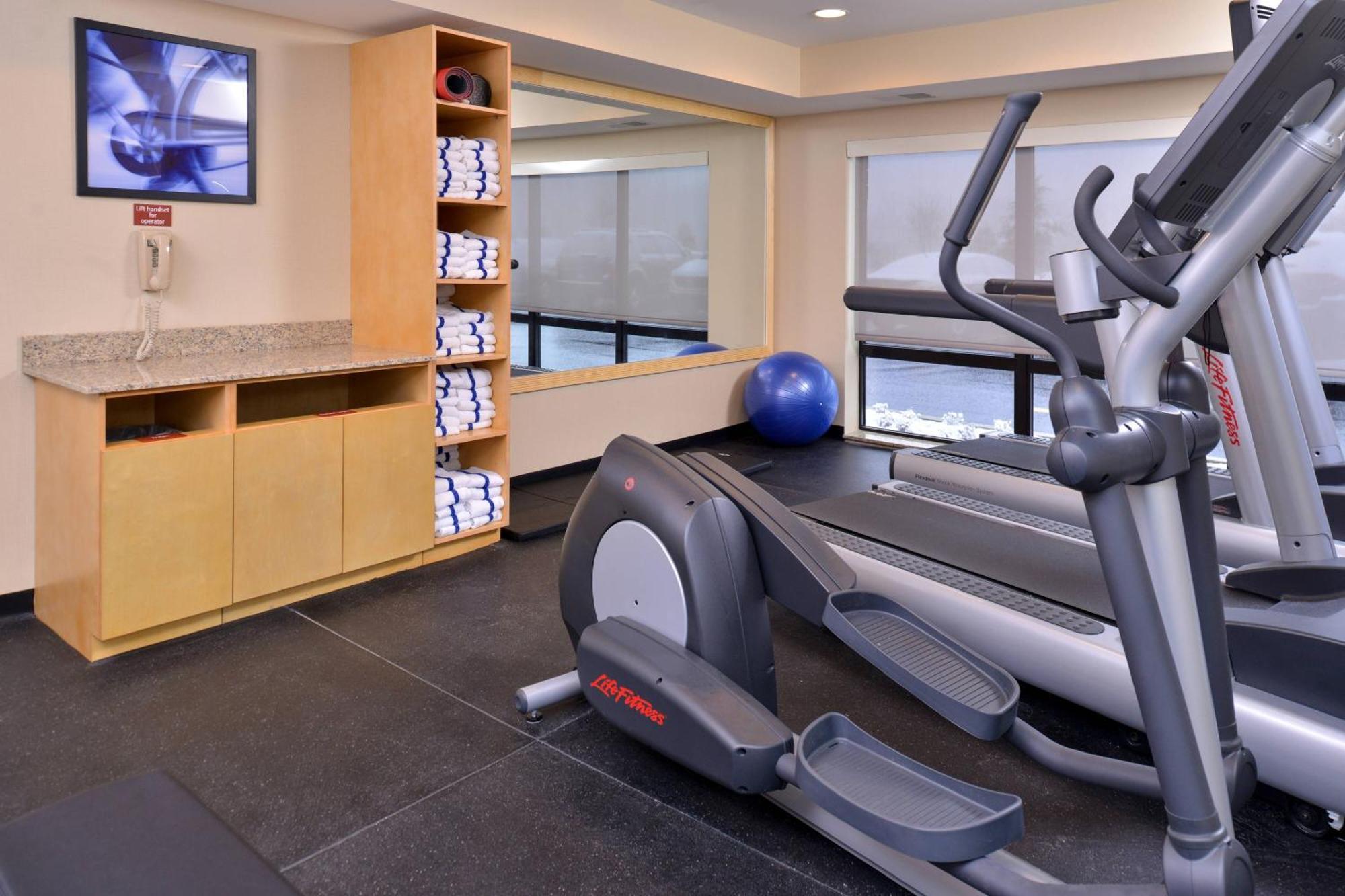 Towneplace Suites By Marriott Detroit Commerce Commerce Township Eksteriør billede