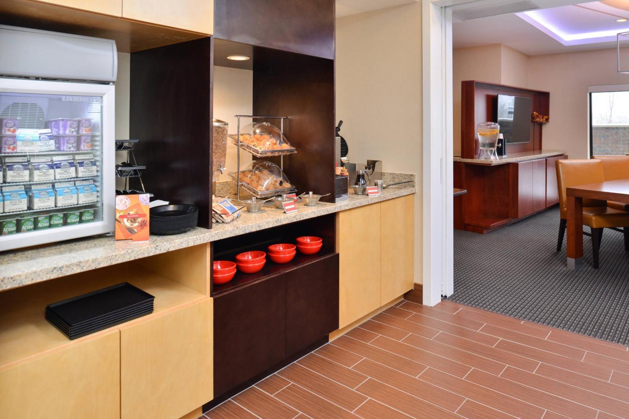 Towneplace Suites By Marriott Detroit Commerce Commerce Township Eksteriør billede