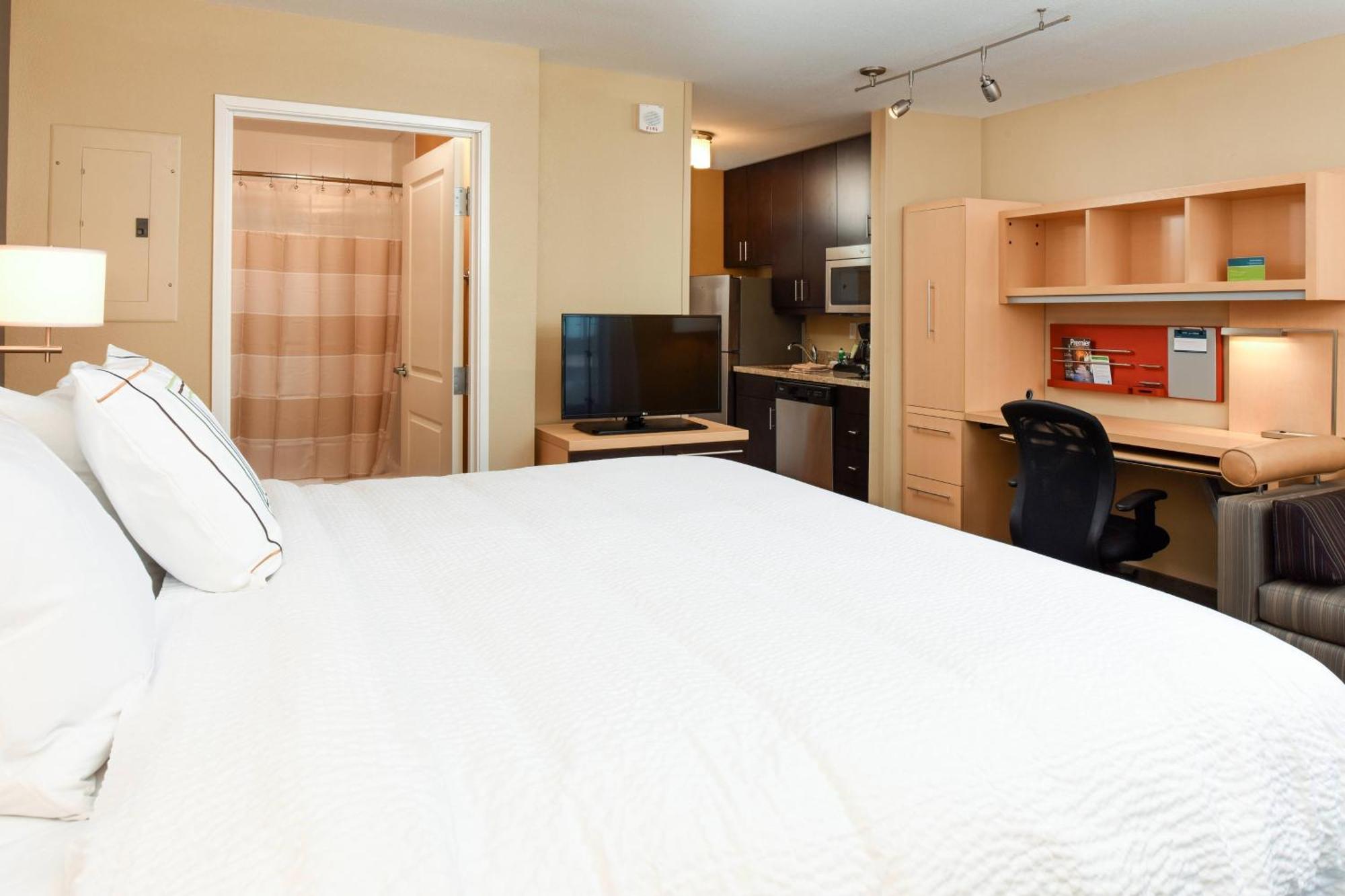 Towneplace Suites By Marriott Detroit Commerce Commerce Township Eksteriør billede