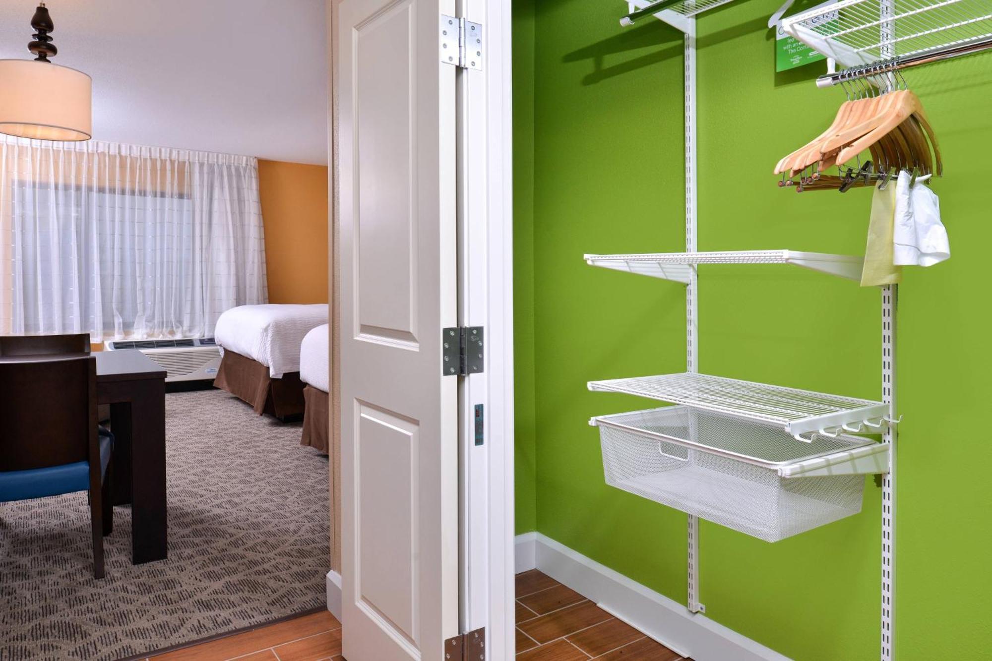 Towneplace Suites By Marriott Detroit Commerce Commerce Township Eksteriør billede