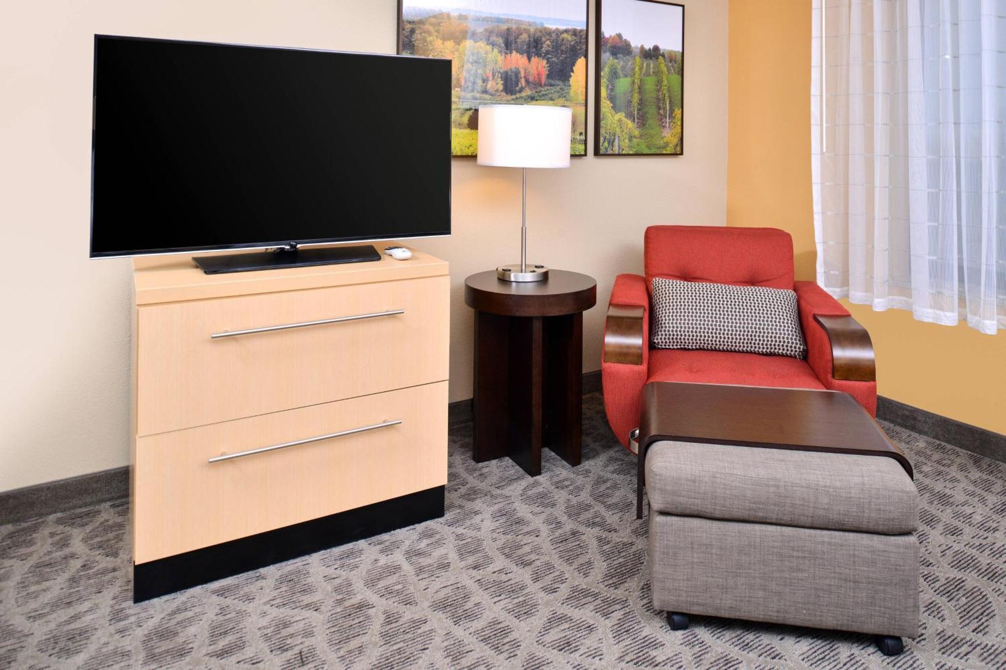Towneplace Suites By Marriott Detroit Commerce Commerce Township Eksteriør billede