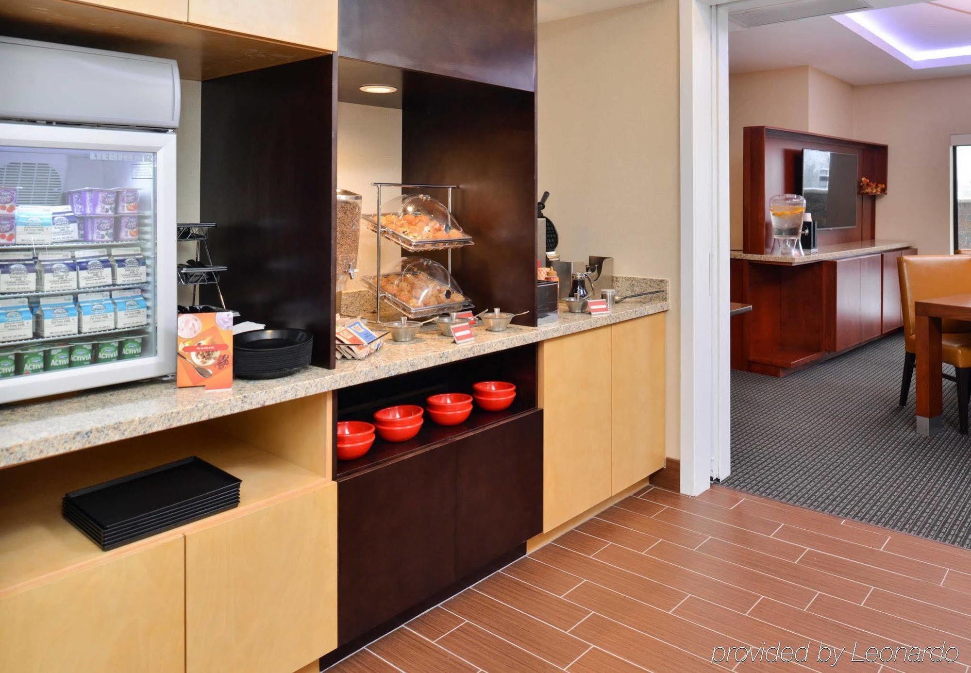 Towneplace Suites By Marriott Detroit Commerce Commerce Township Eksteriør billede